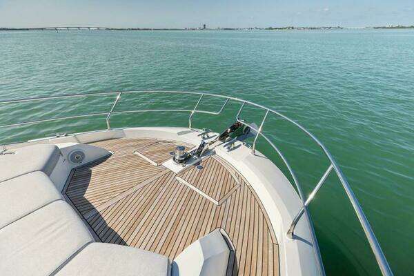 Prestige 630 Flybridge Yacht For Sale