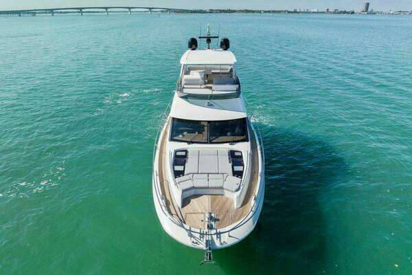 Prestige 630 Flybridge Yacht For Sale