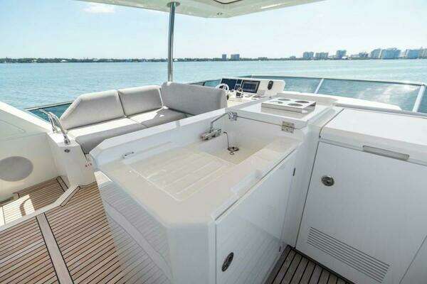 Prestige 630 Flybridge Yacht For Sale