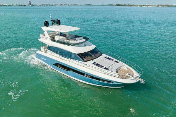 Prestige 630 Flybridge Yacht For Sale