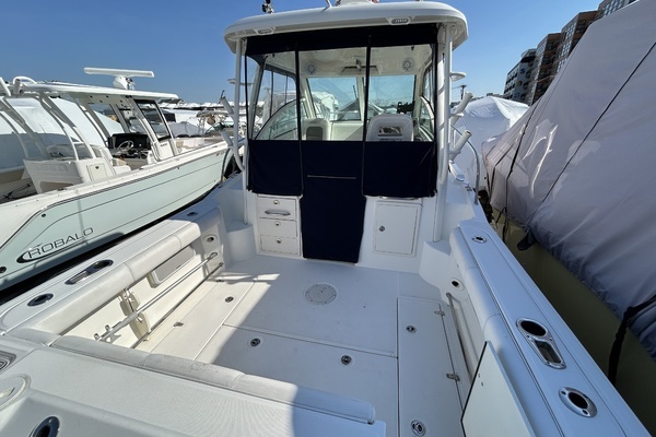 2015 Boston Whaler 28