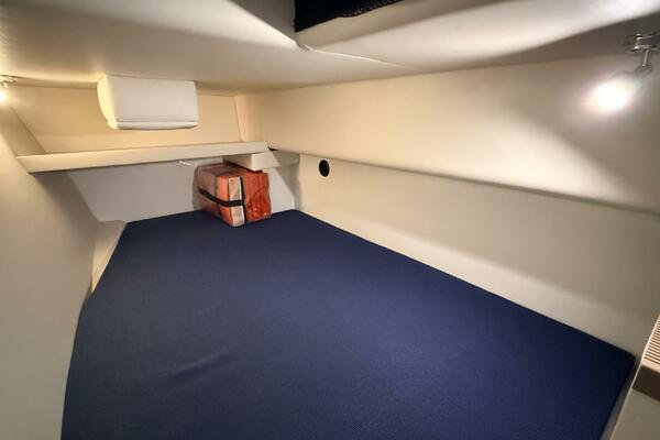 Kapalua 33ft Ocean Sport Yacht For Sale