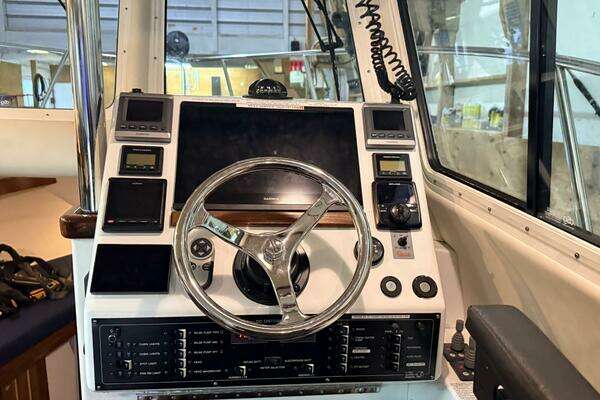 Ocean Sport Roamer Yacht For Sale