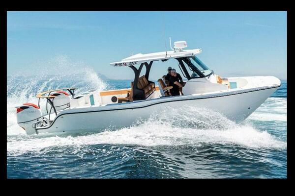 29ft MVI Yacht For Sale