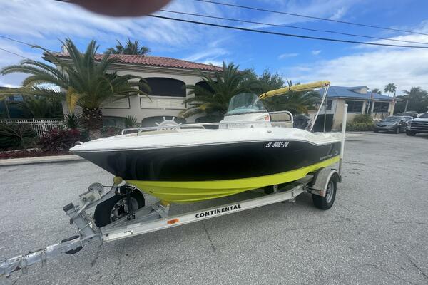18ft Barracuda Yacht For Sale
