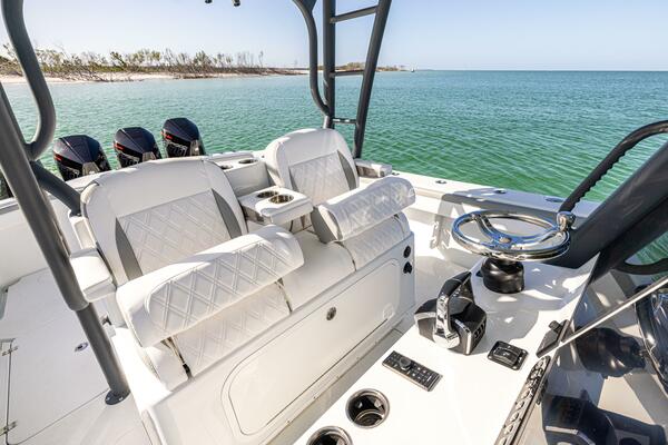 39ft Yellowfin Yacht For Sale