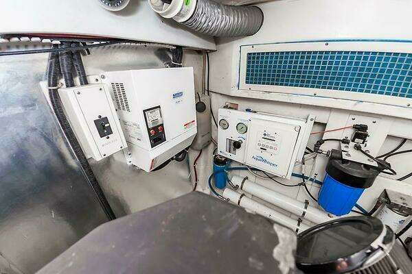 Ocean 57 Convertible Yacht For Sale