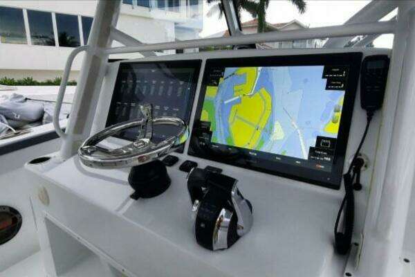 Yellowfin 42 Offshore Yacht For Sale