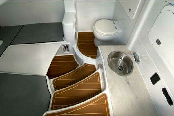 Yellowfin 42 Offshore Yacht For Sale