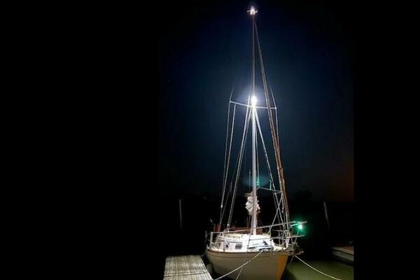 27ft Island Packet Yacht For Sale