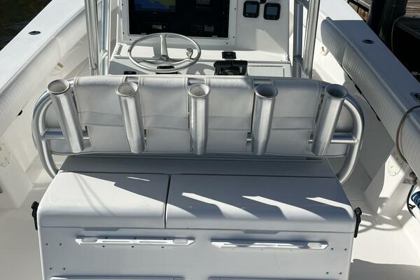 INVICTUS 32ft Regulator Yacht For Sale