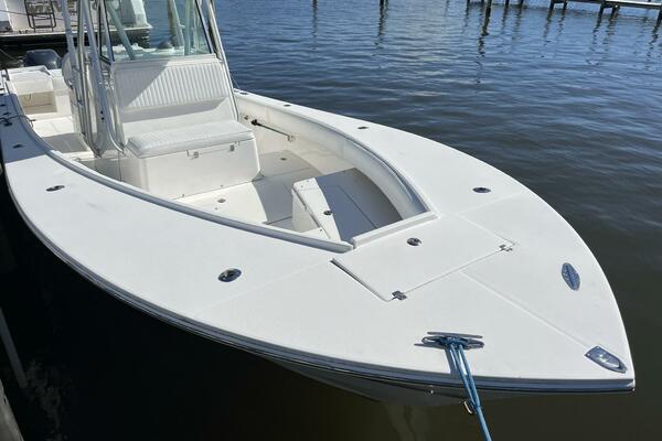 INVICTUS 32ft Regulator Yacht For Sale