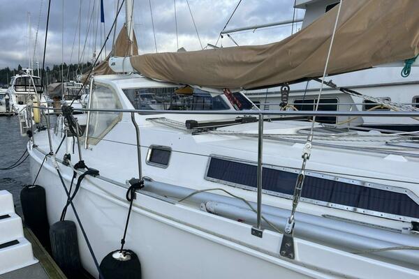 Annie M 52ft Amel Yacht For Sale