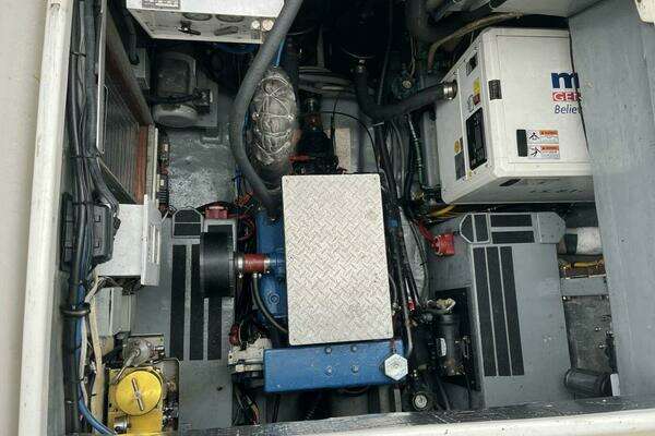 Amel Mango Yacht For Sale