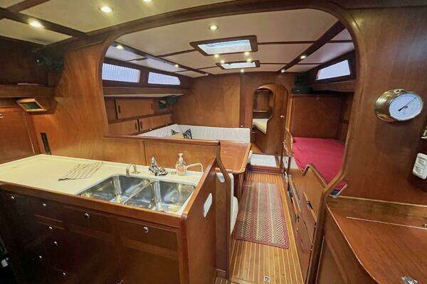 Amel Mango Yacht For Sale
