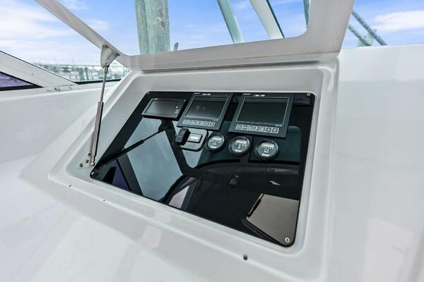 URGENT SEA 45ft Viking Yacht For Sale