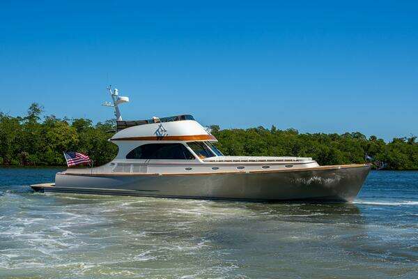 58-ft-Hinckley-2021-Talaria-VERA NORTH Stuart Florida United States  yacht for sale