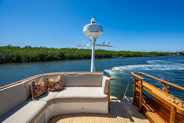 VERA NORTH 58ft Hinckley Yacht For Sale