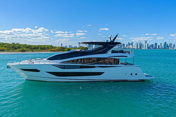 HIDEOUT 88ft Sunseeker Yacht For Sale