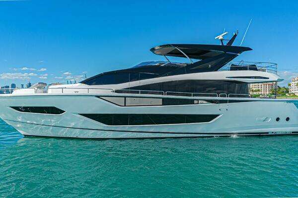 88-ft-Sunseeker-2025--HIDEOUT Miami Beach Florida United States  yacht for sale