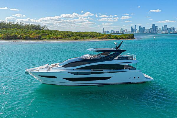 HIDEOUT 88ft Sunseeker Yacht For Sale