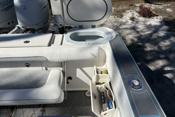 Reel Anomaly 35ft Wellcraft Yacht For Sale