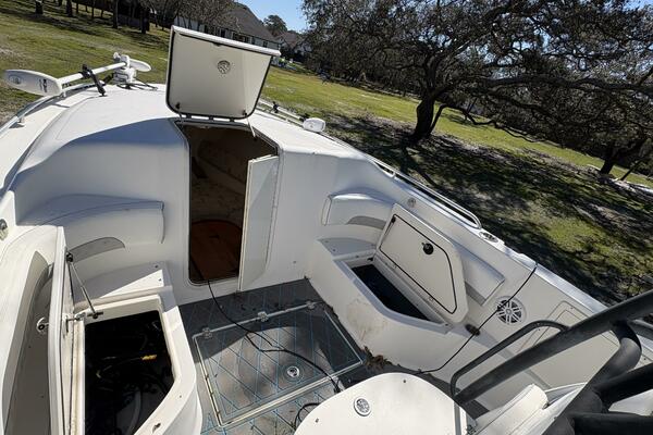 Reel Anomaly 35ft Wellcraft Yacht For Sale