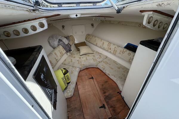 Reel Anomaly 35ft Wellcraft Yacht For Sale