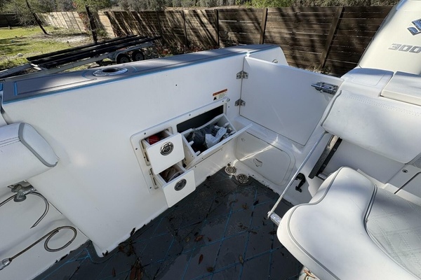 Reel Anomaly 35ft Wellcraft Yacht For Sale
