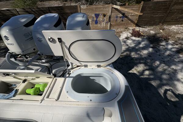 Reel Anomaly 35ft Wellcraft Yacht For Sale