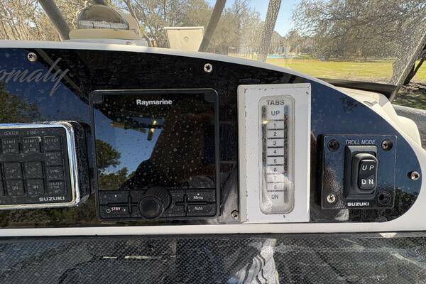 Reel Anomaly 35ft Wellcraft Yacht For Sale