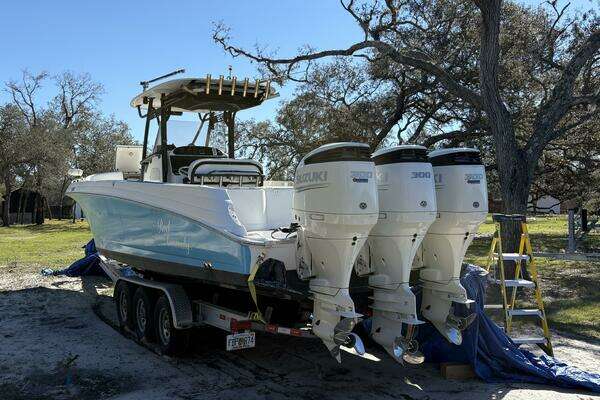 Photo of the 2008 Wellcraft 35 Scarab Sport "Reel Anomaly"