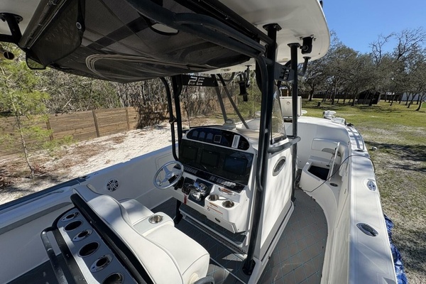 Reel Anomaly 35ft Wellcraft Yacht For Sale