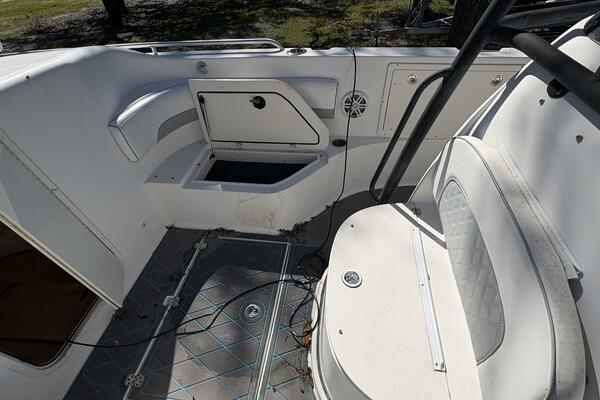 Reel Anomaly 35ft Wellcraft Yacht For Sale