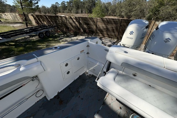 Reel Anomaly 35ft Wellcraft Yacht For Sale