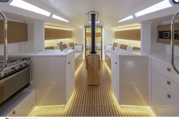 39ft Italia Yachts Yacht For Sale