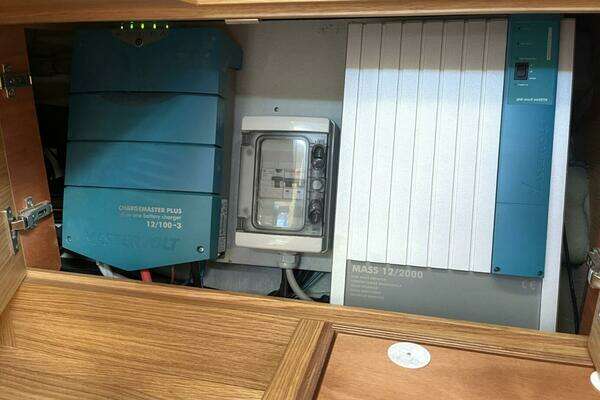 Solaris 50 Yacht For Sale