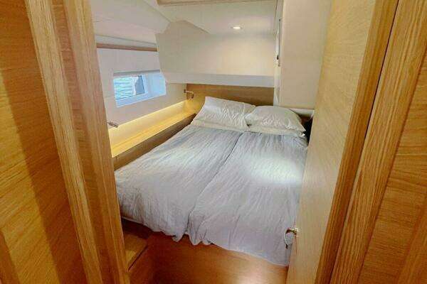 Solaris 50 Yacht For Sale