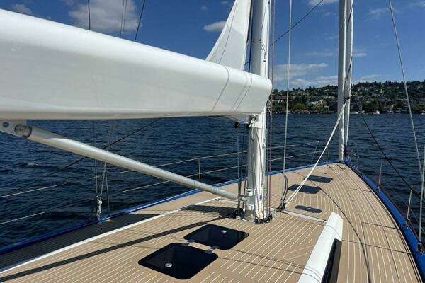 Solaris 50 Yacht For Sale