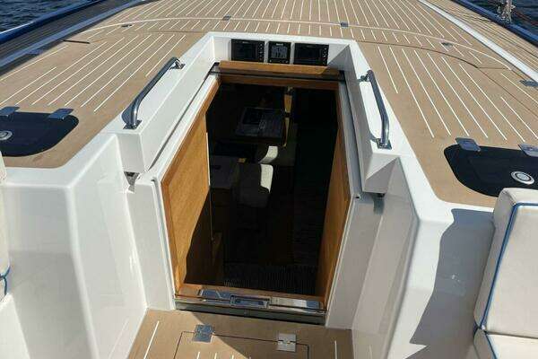 Solaris 50 Yacht For Sale
