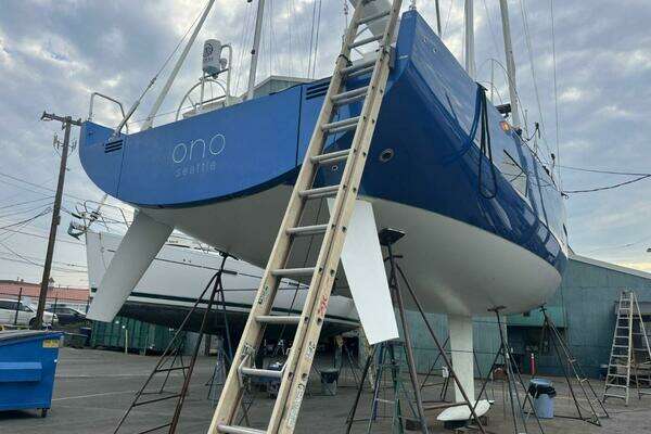 Solaris 50 Yacht For Sale