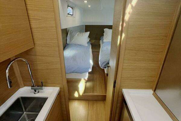 Solaris 50 Yacht For Sale