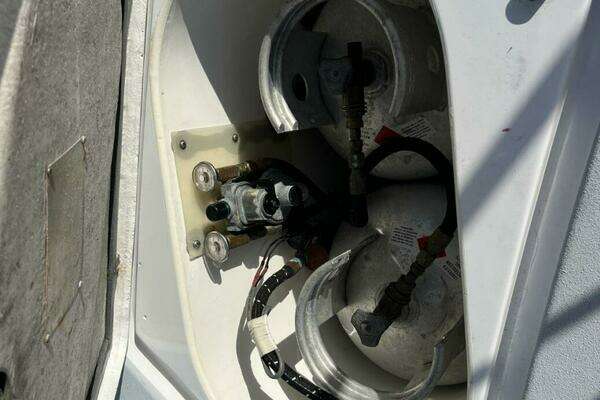 Able Apogee 50 Yacht For Sale