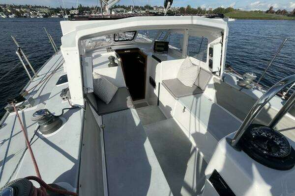 Able Apogee 50 Yacht For Sale
