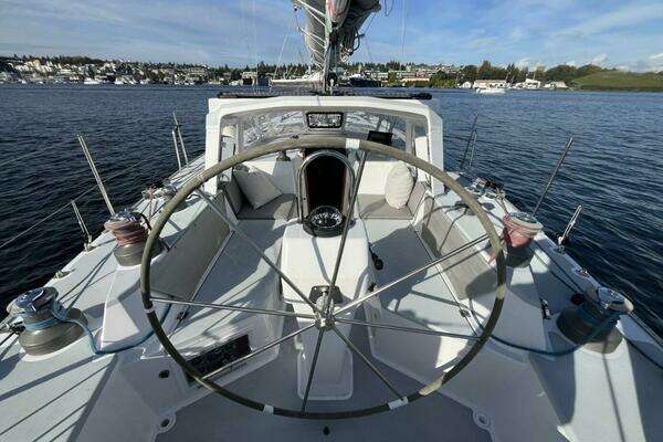 Able Apogee 50 Yacht For Sale
