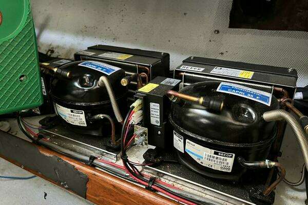 Able Apogee 50 Yacht For Sale