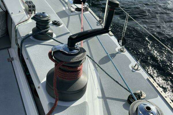 Able Apogee 50 Yacht For Sale