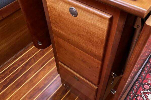 Able Apogee 50 Yacht For Sale