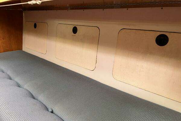 Able Apogee 50 Yacht For Sale