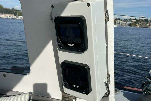 Able Apogee 50 Yacht For Sale